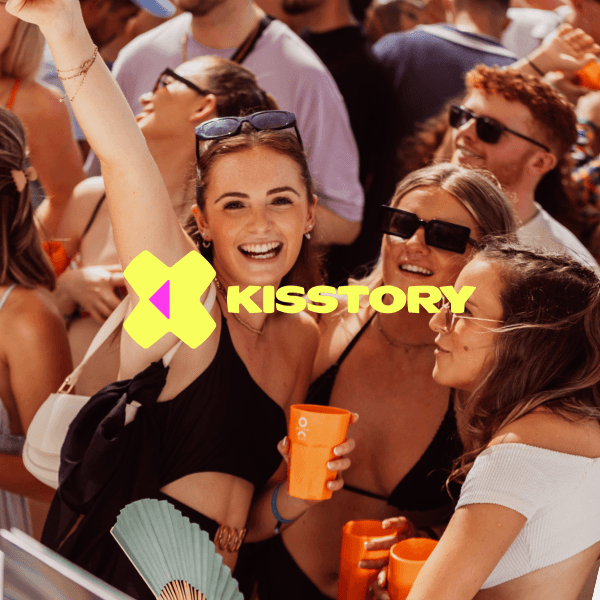 Kisstory — O Beach Ibiza
